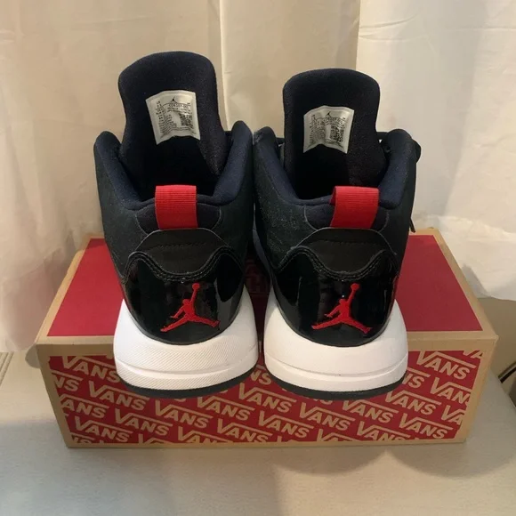 Jordan Jump man Kids Red and black - Picture 4 of 5